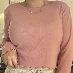 Lettuce hem long sleeve